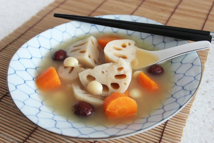 How to cook lotus root soup chinese style